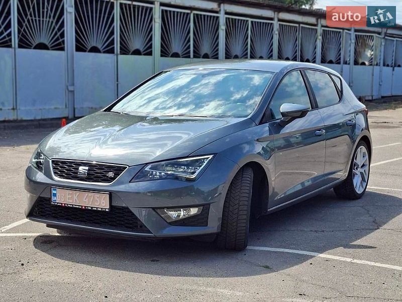 Хетчбек SEAT Leon 2014 в Павлограді фото Хетчбек SEAT Leon 2014 в Павлограді