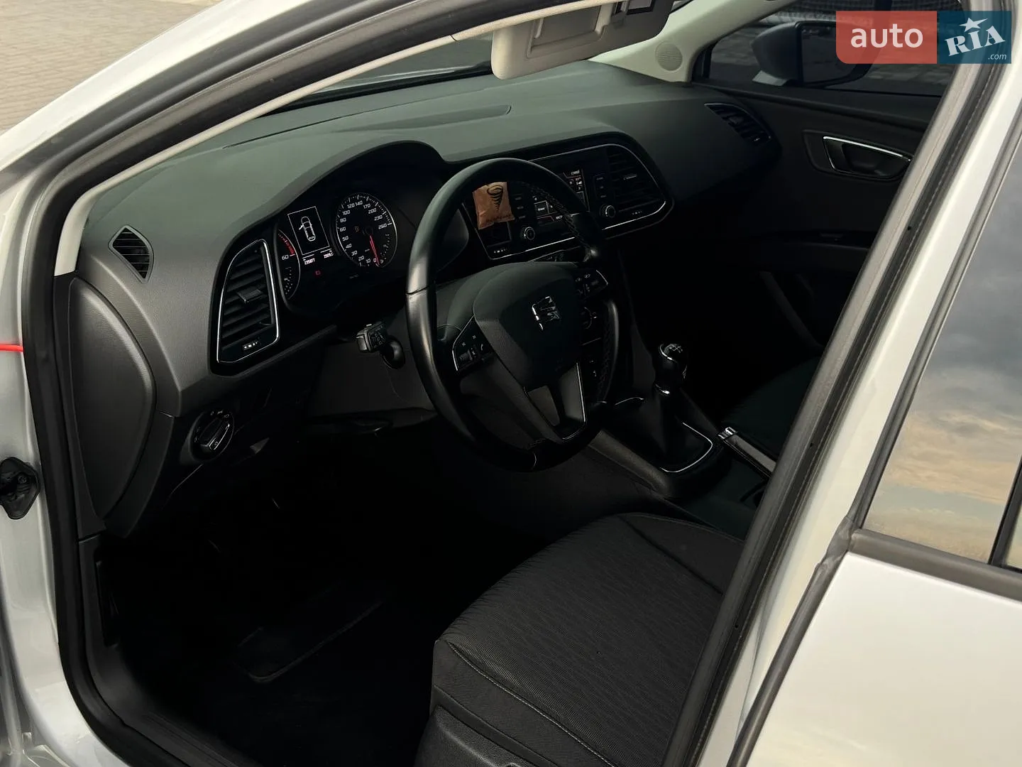 2016 SEAT Leon - мініатюра 14