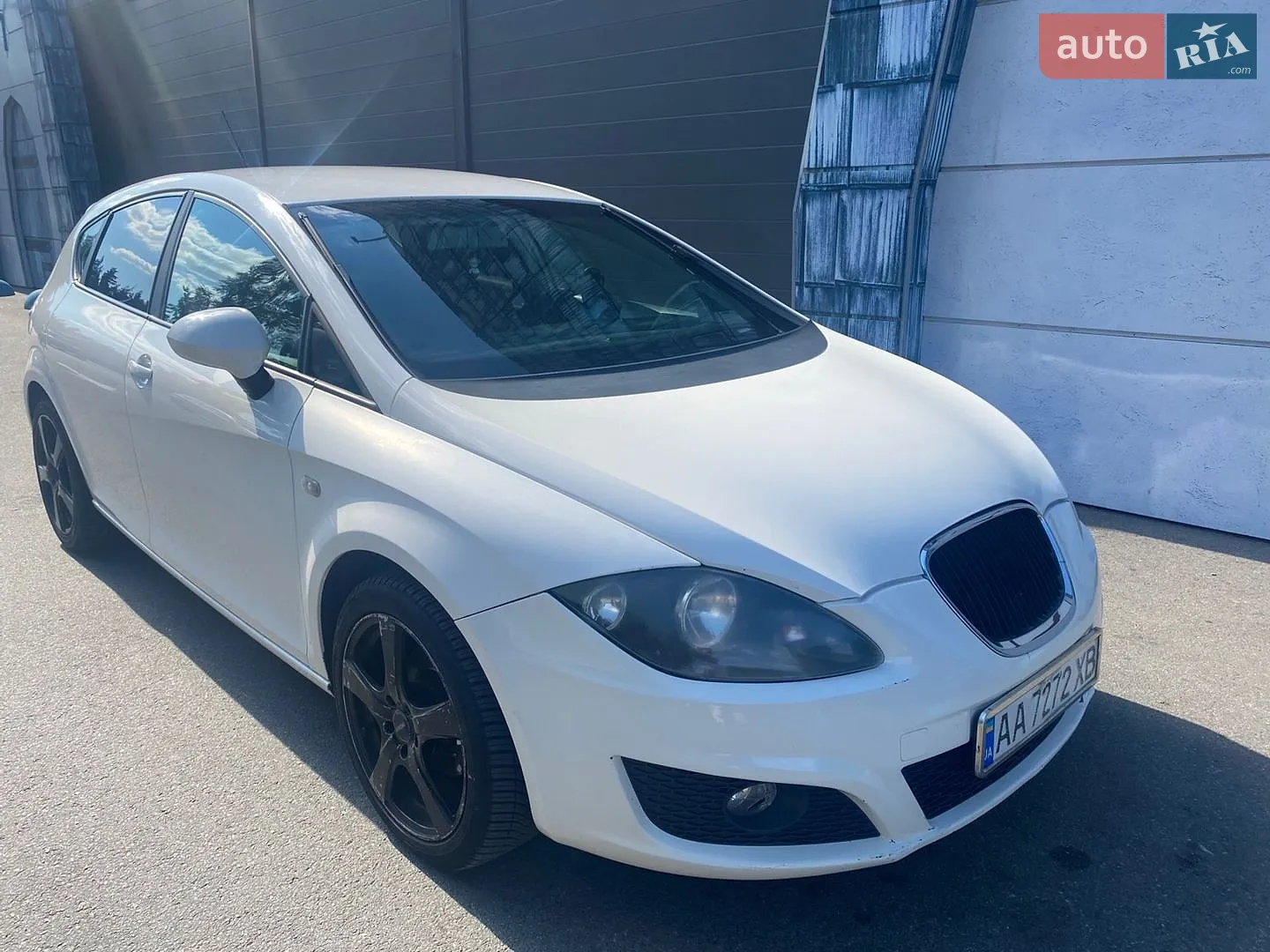 2011 SEAT Leon - мініатюра 2