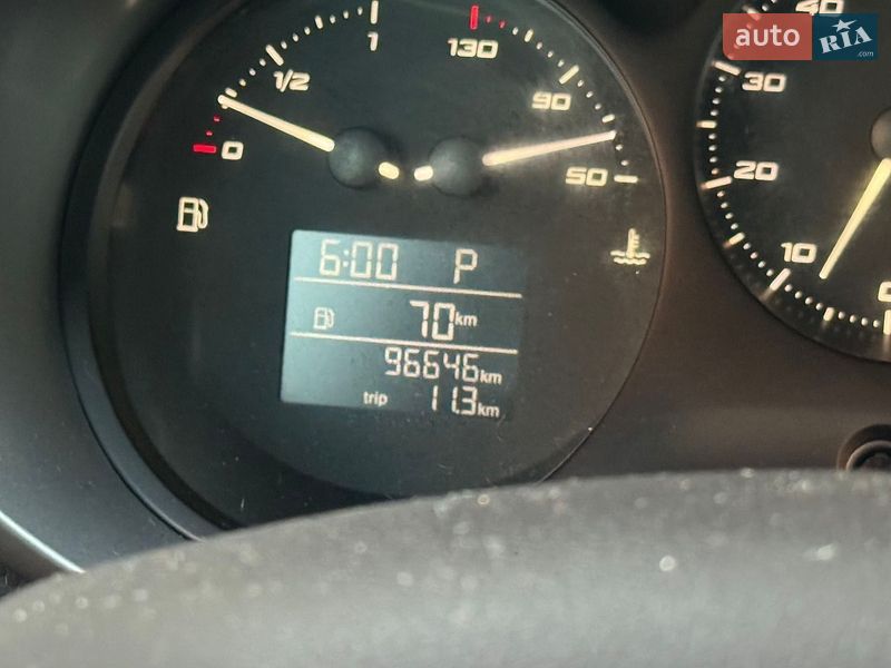 Хэтчбек SEAT Leon 2010 в Киеве