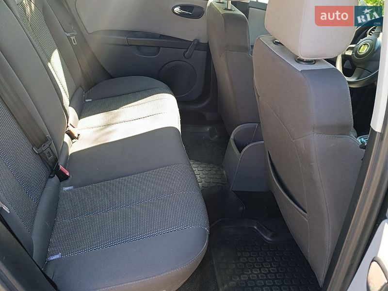 Хэтчбек SEAT Leon 2007 в Борисполе