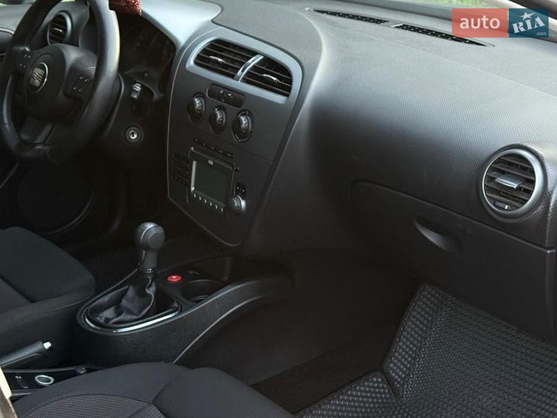 Хэтчбек SEAT Leon 2007 в Белой Церкви