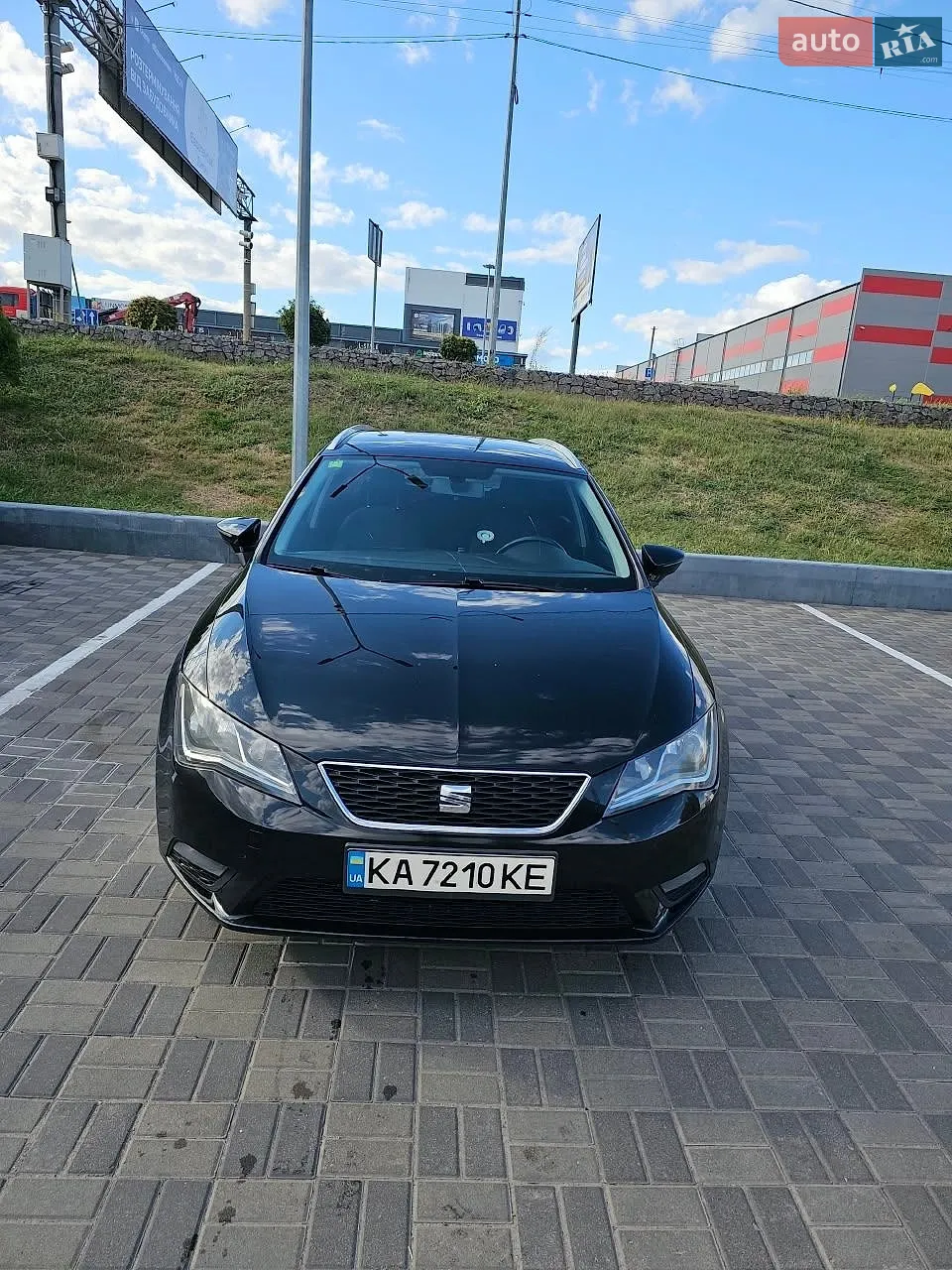 2015 SEAT Leon - мініатюра 2