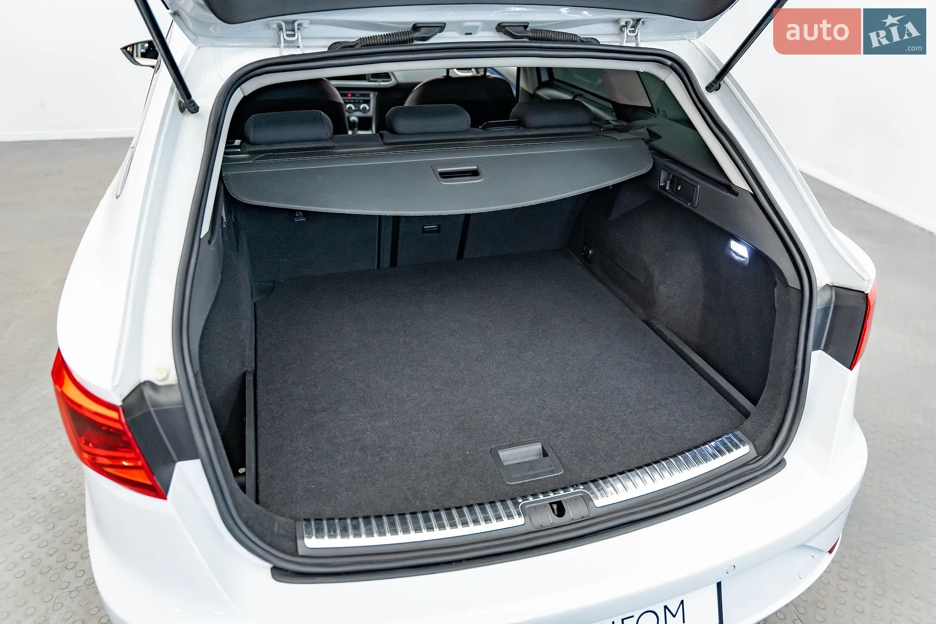 2017 SEAT Leon - мініатюра 7