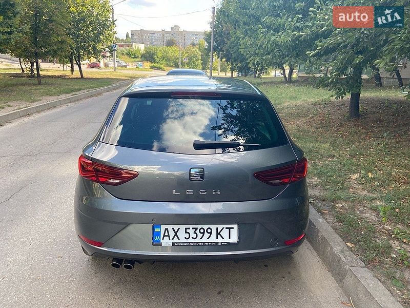 Хэтчбек SEAT Leon 2018 в Львове