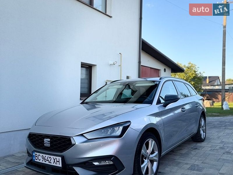 Универсал SEAT Leon 2022 в Новояворовске