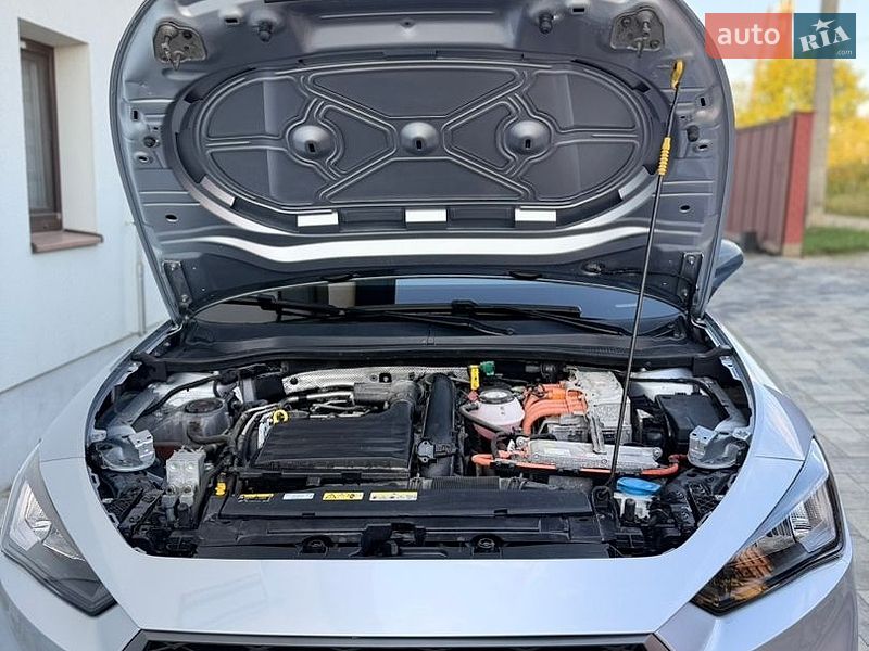 Универсал SEAT Leon 2022 в Новояворовске