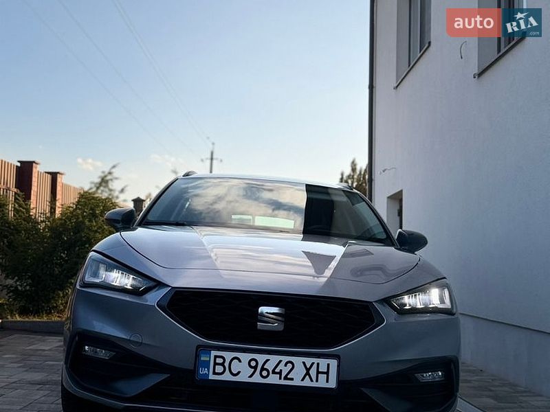 Универсал SEAT Leon 2022 в Новояворовске