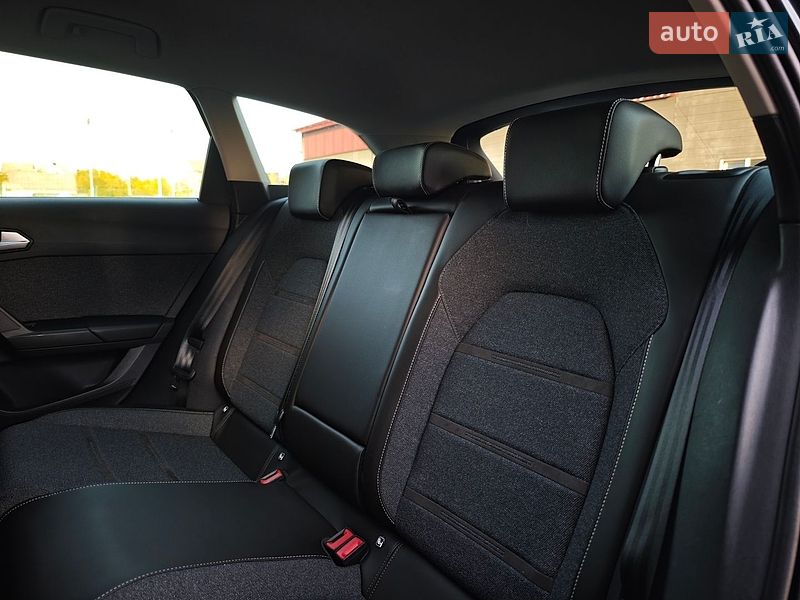 Универсал SEAT Leon 2021 в Луцке