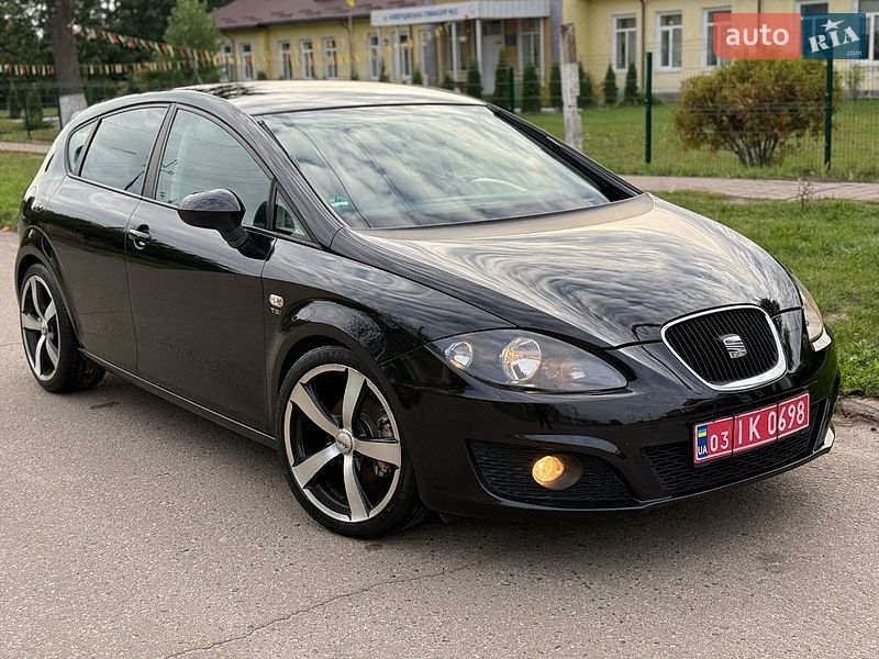 Хетчбек SEAT Leon 2009 в Луцьку фото Хетчбек SEAT Leon 2009 в Луцьку