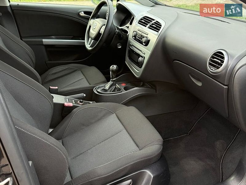 Хетчбек SEAT Leon 2009 в Луцьку фото 10 Хетчбек SEAT Leon 2009 в Луцьку