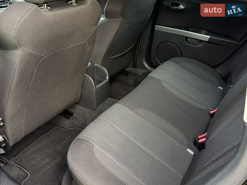 Хетчбек SEAT Leon 2009 в Луцьку фото 11 Хетчбек SEAT Leon 2009 в Луцьку