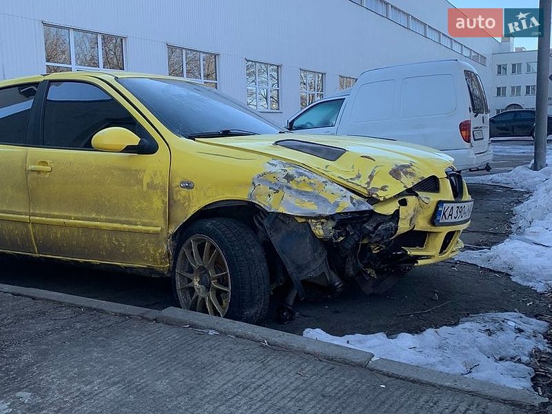Хэтчбек SEAT Leon 2003 в Броварах