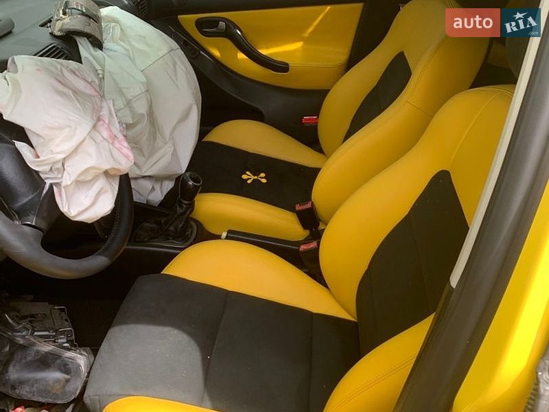 Хэтчбек SEAT Leon 2003 в Броварах