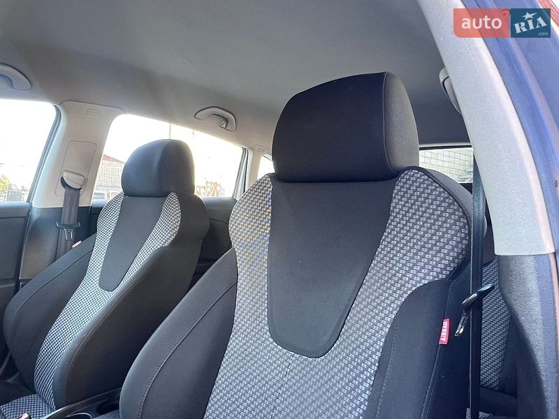 Хэтчбек SEAT Leon 2008 в Дрогобыче фото 24 Хэтчбек SEAT Leon 2008 в Дрогобыче