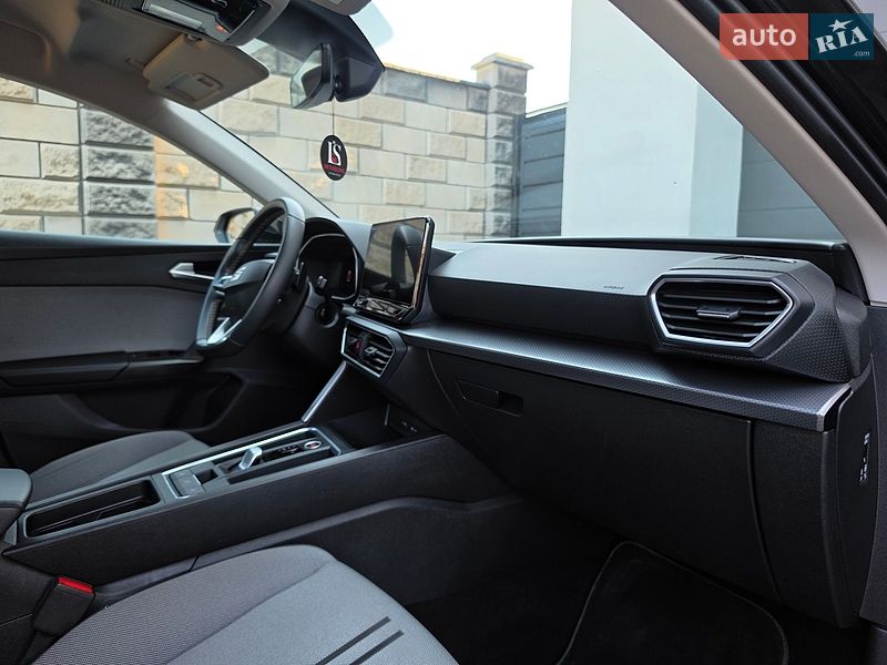 Хетчбек SEAT Leon 2022 в Луцьку