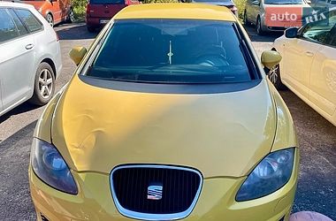 Хэтчбек SEAT Leon 2010 в Киеве