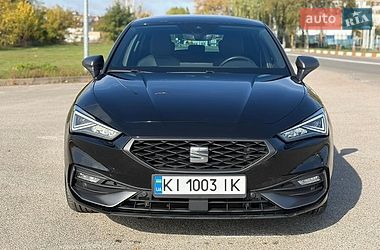 Хэтчбек SEAT Leon 2020 в Киеве