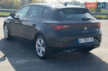 Хэтчбек SEAT Leon 2020 в Киеве