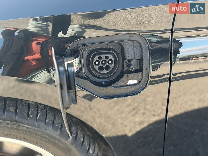 Хэтчбек SEAT Leon 2020 в Киеве