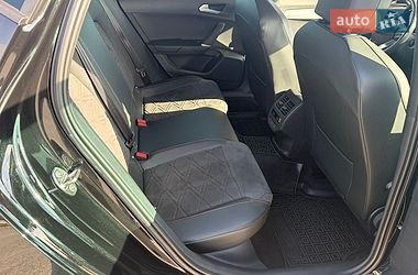 Хэтчбек SEAT Leon 2020 в Киеве