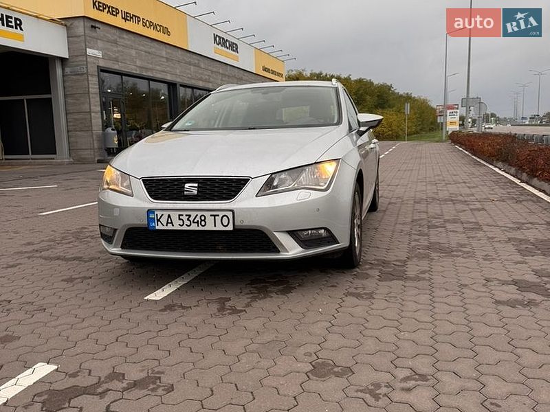 Универсал SEAT Leon 2015 в Киеве