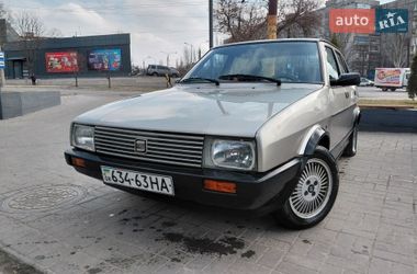 Седан SEAT Malaga 1990 в Запорожье