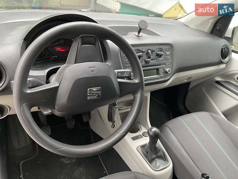 Хетчбек SEAT Mii 2015 в Звенигородці