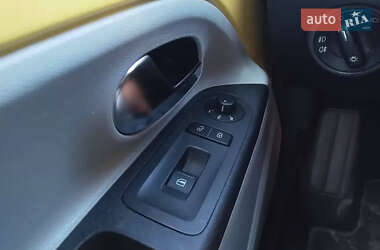 Хэтчбек SEAT Mii 2014 в 