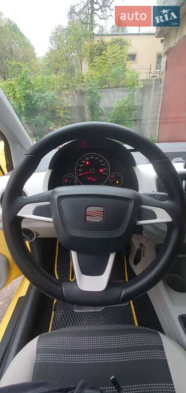 Хэтчбек SEAT Mii 2013 в Львове