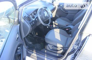 Хэтчбек SEAT Toledo 2008 в 