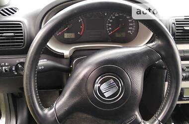 Седан SEAT Toledo 2004 в 