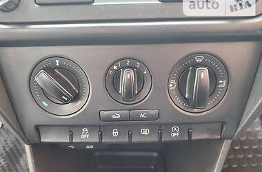 Хэтчбек SEAT Toledo 2013 в 