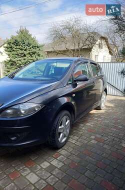 Хэтчбек SEAT Toledo 2008 в 