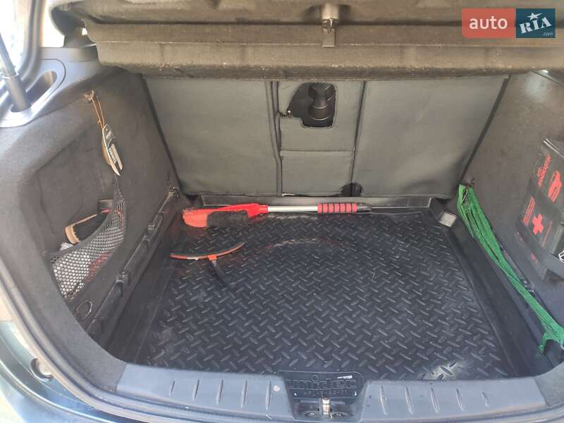 Минивэн SEAT Toledo 2005 в Светловодске