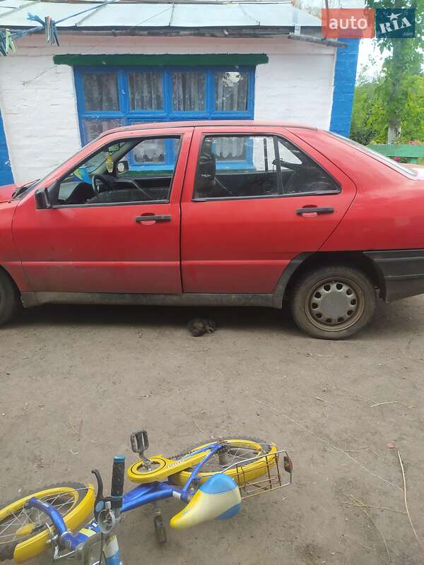 Седан SEAT Toledo 1992 в Липовце