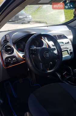 Минивэн SEAT Toledo 2005 в 