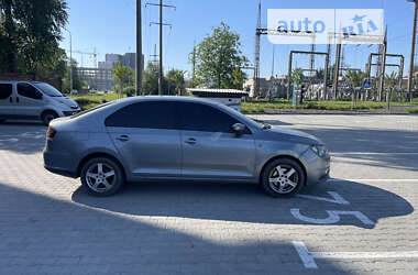 Ліфтбек SEAT Toledo 2013 в Львові