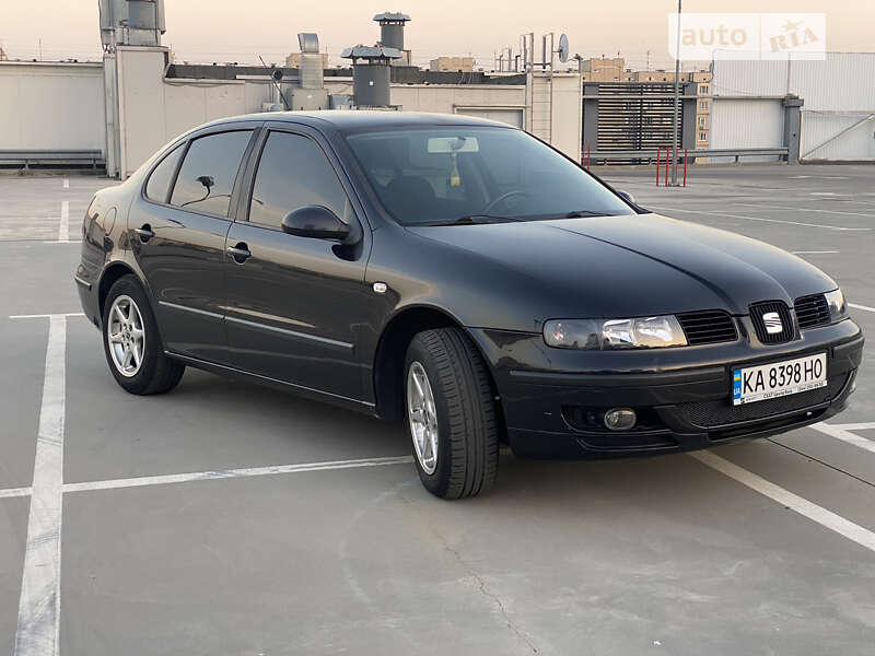 Седан SEAT Toledo 2004 в Киеве