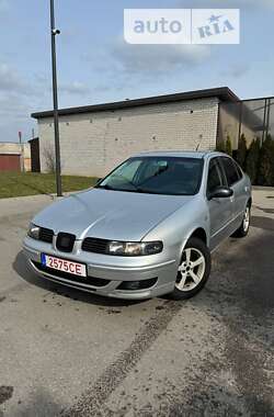 Седан SEAT Toledo 2004 в Киеве