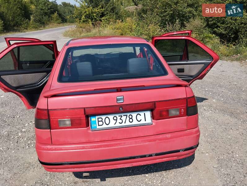 Седан SEAT Toledo 1994 в Тернополе