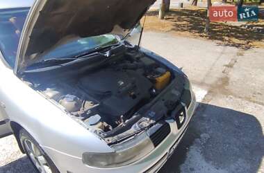 Седан SEAT Toledo 2004 в 