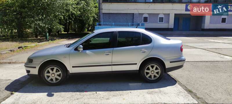 Седан SEAT Toledo 2004 в Желтых Водах