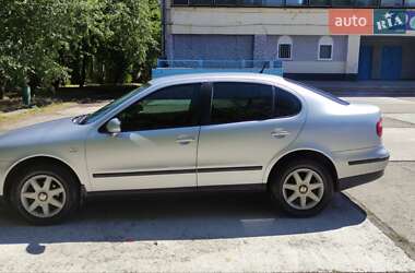 Седан SEAT Toledo 2004 в 