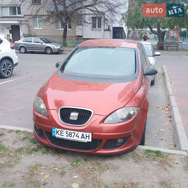 Хэтчбек SEAT Toledo 2008 в Днепре
