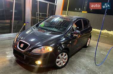 Хетчбек SEAT Toledo 2008 в 