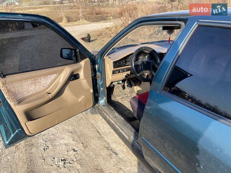 Седан SEAT Toledo 1992 в Новом Роздоле фото 9 Седан SEAT Toledo 1992 в Новом Роздоле