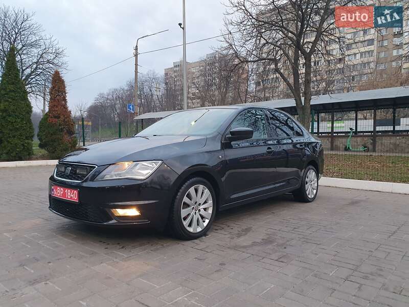 Лифтбек SEAT Toledo 2013 в Киеве