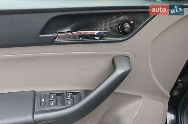 Ліфтбек SEAT Toledo 2013 в 