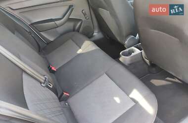 Лифтбек SEAT Toledo 2017 в 